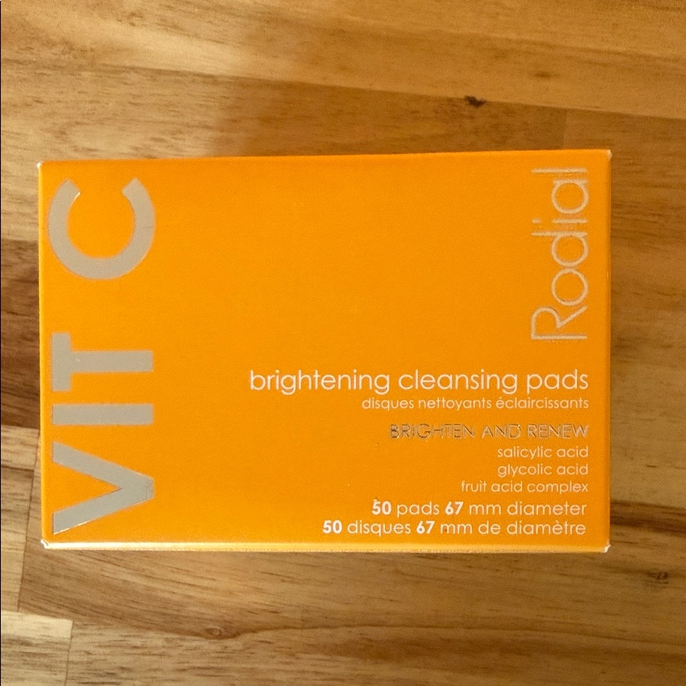 Rodial Brightening Cleansing Pads